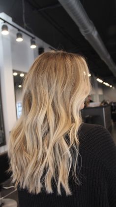 Warm Blonde Hair, Dyed Blonde Hair, Light Blonde Hair, Balayage Blonde, Blonde Hair Shades