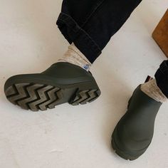 Inspired by the foragers, growers, makers, and foodies in our community, our natural and recycled rubber clogs are ready for any and all terrain. Easy to wear and fun to style, these are the clogs you can count on, rain or shine. $1 from every pair of Bodega Clogs sold will be donated to The Ecology Center. Rubber Clogs, Garden Shoes, Garden Clogs, Vegan Sneakers, Type Of Person, Size Chart For Kids, Thick Socks, Rain Or Shine, Secret Ingredient