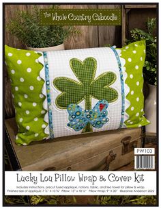 the lucky clover pillow and cover kit