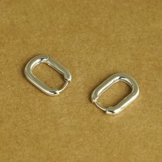 Sterling Silver Rhodium Plated Plain Oval Square Hoop Earrings Unisex 14mm | eBay Square Jewelry, Hoops Silver, Unisex Earrings, Earring Box, Pretty Rings, Light Summer, Ring Fit