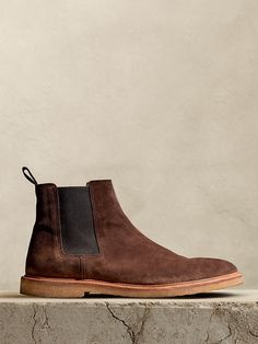 Suede Chelsea Boots With Branded Insole, Suede Chelsea Boots With Vibram Sole, Fall Suede Chelsea Boots With Branded Insole, Brown Chukka Boots, Chelsea Boots Men Outfit, Boots Men Outfit, Tan Suede Boots, Botas Chelsea, Thermal Comfort