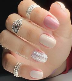 Simple Wedding Nails, Coco Nails, Manicure Colors, Manicure Gel, Disney Nails, Minimalist Nails, Luxury Nails