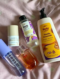 Indian Skincare Aesthetic, Indian Skin Care Products, Indian Skin Care, Indian Hair Care, Clear Skin Routine, Skin Care Basics, Skin Care Routine Order, Serious Skin Care, Good Skin Tips