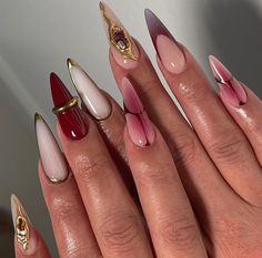 Pointy Acrylic Nails, Chrome Nails Designs, Fall Manicure, Nail Art Trends, Cute Nails For Fall, Fancy Nails Designs, Girly Acrylic Nails, Glam Nails, New Clients