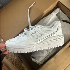 Never Been Worn! White New Balance 550s. Kids Size 4.5 Fits Like A Women’s 6! White New Balance 550, New Balance 550s, New Balance 550 White, White New Balance, Autumn Aesthetic, New Balance Shoes, Chris Brown, Dream Shoes, Christmas 2024