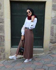 Fashion Blazer Outfits, Modest Long Skirts, Skirts Outfits