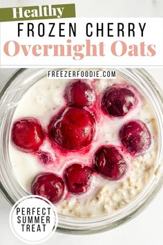 Frozen cherry overnight oats on white background Cherry Overnight Oats, Overnight Oats Healthy Clean Eating, Overnight Oats Recipe Easy, Best Overnight Oats Recipe, Healthy Breakfast Idea, Overnight Recipes, Oat Recipes Healthy, Overnight Oats Recipe Healthy, Overnight Oats Healthy