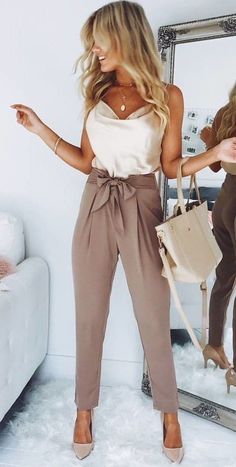 45 Cute Summer Outfits You Should Own Vol. 1 | Wachabuy Bussines Clothing, Mode Over 50, Celana Fashion, Professional Work Outfit, Chique Outfits, Outfit Chic, Cute Spring Outfits, Summer Work Outfits, Casual Work Outfits