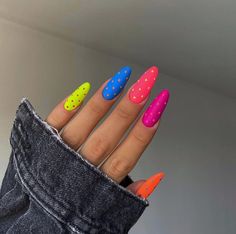 Neon Nail Art, Neon Acrylic Nails, Neon Nail Designs, New Nail Art Design, Edgy Nails, Polish Ideas, Vibrant Nails, Colorful Nails, Bright Nails