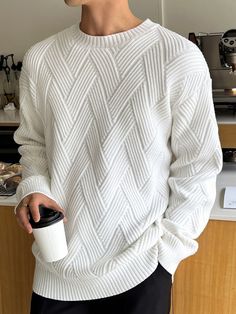 To find out about the DAZY Men Solid Drop Shoulder Jumper at SHEIN, part of our latest Men Sweaters ready to shop online today! Free Shipping On £35+✓ Free Return - 45 Days✓ 1000+ New Dropped Daily✓ Get £3 Off First Order!✓ Cool Outfits For Men, Mens Casual Dress, Men Fashion Casual Outfits