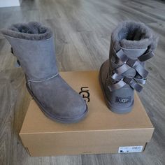 Reposhing This Item I Purchased From @Angelqueen003. Loved Them They Are Perfect, I Bought Them For My 10 Year Old But They’re Too Small! Questions? Leave A Comment Below! Casual Winter Boots, Girls Ugg Boots, Ugg Kids, Black Ugg Boots, Shoes Ugg, Shoes Sneakers Jordans, Shoes Shopping