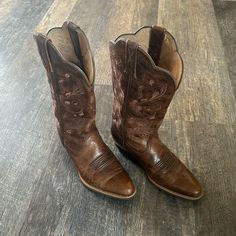 Nearly Brand New Condition, Twisted Boots Brand. Size 5 1/2. I Wear A 6 To 7 In Most Brands And These Fit My Feet. Lovely Chocolate Brown Color With Embroidered Filigree Design. Medium Width Round Toe Boots For Rodeo, Wide Calf Round Toe Boots For Ranch, Wide Calf Round Toe Boots For Western Events, Brown Western Style Heeled Boots With Closed Toe, Brown Round Toe Heeled Boots For Rodeo, Wide Calf Boots With Round Toe For Western-themed Events, Brown Pointed Toe Country Boots, Classic Heeled Boots For Western-themed Events, Closed Toe Brown Boots For Ranch