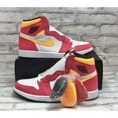 Nike Mens Air Jordan 1 Retro High Og ‘Light Fusion Red’ Size 9.5m 555088 603. Missing Lid Red High-top Sneakers For Light Sports With Branded Insole, Red High-top Sneakers With Branded Insole For Light Sports, Nike Red High-top Sneakers With Air Max Cushioning, Nike Red Training Sneakers, Red Nike Training Sneakers, Red Nike Sneakers For Training, Red Custom Sneakers For Training With Round Toe, Red Custom Sneakers For Training, Red High-top Custom Sneakers For Light Sports