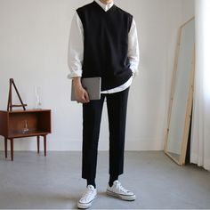 Vest Outfits Men, Male Tops, Casual Cotton Top, Sleeveless Sweater Vest, Vest Men, Streetwear Jeans, Cozy Tops, Hoodie Cardigan, Knit Sleeve