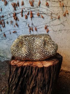 Knitted Clutch, Straw Pouch, Wrist Wallet, How To Look Rich, Purse For Women, Heart Bag, Raffia Bag, Clutch Purse Evening, Crochet Design