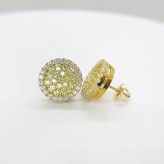 10k Solid Gold Round Circle Double Layer Yellow CZ Simple Stud Earrings Screw Back for Men/Women Unisex * Metal : Real 10K Yellow Gold * Condition : Brand New * Finish : Polished * Closure : Screw Back * Width : Small (11.6mm) / Medium (12.8mm) * Weight : 2.8 ~ 3.9 gram This is an approximate size & weight. Please expect up to ±10% difference. * Processing time : 1~3 business days * Ships from California This is 100% Authentic 10k Gold. Not plated or filled. All of our items are brand new and ar Gold Cluster Earrings With Halo For Anniversary, Gold Halo Cluster Earrings For Anniversary, Gold Diamond Earrings With Halo Setting For Gift, Yellow Round Cubic Zirconia Earrings, Gold Cubic Zirconia Halo Diamond Earrings, Gold Halo Earrings Perfect As A Gift, Gold Cluster Earrings With Halo Setting As Gift, Gold Halo Earrings For Gift, Gold Round Cluster Earrings For Pierced Ears