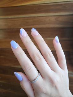 Nails That Match Blue Dress, Nails For 8th Grade Graduation, Formal Nails Short, Purple Prom Nails Short, Cute Back To School Nails For Teens, Structure Manicure, Short Round Nails Ideas, Short Squoval Acrylic Nails, Hoco Nails Acrylic