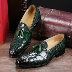 Luxury Business Alligator Leather Loafers, Business Crocodile Pattern Moccasins With Round Toe, Business Moccasins With Crocodile Pattern And Round Toe, Business Crocodile Pattern Slip-on Oxfords, Business Leather Shoes With Crocodile Pattern, Business Leather Shoes With Crocodile Pattern And Slip-on Design, Leather Moccasins With Crocodile Pattern, Leather Wingtip Loafers With Crocodile Pattern, Formal Crocodile Pattern Slip-on Moccasins