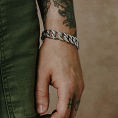 This substantial chainlink bracelet features a heavy-duty hammered texture that's just as rough around the edges as you are. Water Bracelet, Everyday Bracelet, Light Well, Men's Bracelet, Neck Chain, Silver Pieces, Chain Link, Heavy Duty, Texture