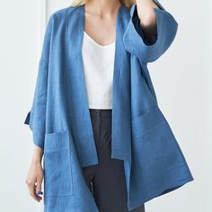 Relaxed Fit Open Front Cardigan With Pockets, Casual Oversized Kimono For Daywear, Oversized Casual Kimono For Daywear, Casual Outerwear With Kimono Sleeves And Pockets, Casual Outerwear With Kimono Sleeves, Oversized Blue Cardigan With Pockets, Relaxed Fit Open Front Everyday Outerwear, Relaxed Fit Long Sleeve Kimono With Pockets, Cotton Open Front Outerwear With Pockets