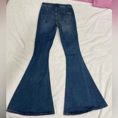 These Supper Cute Bellbottoms Jeans Have Been Washed Once But Never Worn. Like Brand New. They Are Size 28/36. They Are High Waisted And Have Flare Legs So They Are Super Flattering And Comfortable With There Stretchy Material. Don't Like The Price? Please Feel Free To Send An Offer!! Rock And Roll Denim, Cowgirl Jeans, Jeans Rock, Rock Roll, Bell Bottoms, Stretchy Material, Bell Bottom Jeans, Flare Jeans, Rock And Roll