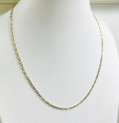 "A Vintage 14k Gold Dainty Biker Link Chain All items are XRay and Acid tested to ensure metal authenticity. All pieces in this store are solid gold in the purity listed unless otherwise stated.  Weight: 3.7 grams Length: 18.5\" approximately Width of link: 1.7mm" X Ray, Chain Link Bracelet, Link Chain, Link Bracelets, Chain Link, Solid Gold, Jewelry Bracelets, Gift Card, Chain