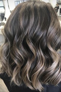 Lob Balayage, Brunette Hair Cuts, Balayage Straight, Short Hair Highlights, Brunette Balayage, Brunette Balayage Hair, Hair Balayage