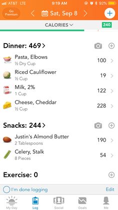 the calories app on an iphone shows how much calories are in each meal