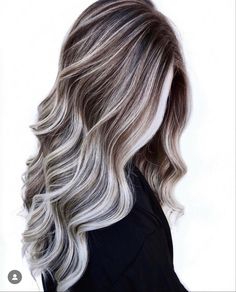 Blonde Strands, Winter Blonde Hair, Blonde Balayage Hair, Balayage Hair Color Ideas, Balayage Ideas, Balayage Hair Color