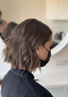 Top 50 Short Bob Hairstyles for Women in 2024 (Detailed Gallery + Video) | 50 Stunning Short Bob Hairstyles for Women Trending in 2024 | Aesthetic Women's Hairstyles & Haircut Inspo Ash Brown Hair Short Bob, Ash Brown Bob Hair, Short Lob Haircut Layered, Ash Brown Hair Bob, Brown Chin Length Hair, Short Hair Ash Brown, Ash Brown Bob Haircut, Short Burnett Hair, Curly Short Brown Hair