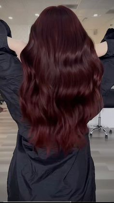 Dark Red Hair Inspo Color, Outfits For Burgundy Hair, Red Hair For Tan Skin Tone, Cool Tone Red Hair Color, Bordeaux Hair Color, Dark Mahogany Hair Color, Red Hair Gloss, Burgundy Plum Hair Color, Black To Red Hair