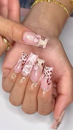 Get ready for fall with September's top nail trends and designs! 9) Discover stylish products to perfect your autumn manicure. #septembernails #autumnnails #nailtrends #2024nails #nailfashion #nailart #manicure #naildesigns #nailstyle #beautyproducts #fashionnails #trendynails #nailpolish. Pink Fall Nail Ideas, Nail Inspo Square Long, Summer Hello Kitty, Autumn Manicure, Kitty Nails, Get Ready For Fall, Hello Kitty Nails