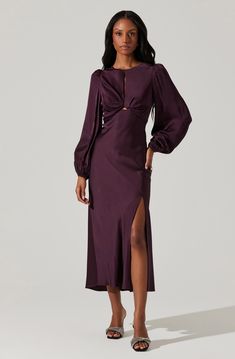 Satin cutout maxi dress
Twist front detail
Slight puff shoulders
Long sleeves with elastic at sleeve cuffs
Concealed zipper with button closure at back neck
Dry clean only
Self: 100% Viscose / Lining: 100% Polyester
Style #ACDR101971S Burgundy Maxi Dress Long Sleeve, Long Sleeve Wedding Guest Dress Winter, Long Sleeve Wedding Guest Dresses, Long Spring Dresses, Suzy Dress, Burgundy Maxi Dress, Winter Wedding Guest Dress, Outfit References, Fall Floral Dress