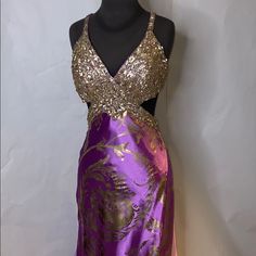 Open Back Gold And Purple Gown Gold Prom Gown, Dresses Lilac, Purple Gown, Gold Prom, Purple Gowns, Gold And Purple, Mac Duggal Dresses, Prom Colors, Lilac Dress