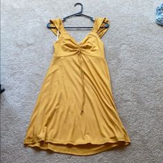 Size Xs. Never Worn. Yellow Sun Dress, Lavender Lace Dress, White Lace Skater Dress, Knit Lace Dress, Burgundy Mini Dress, Mustard Yellow Dresses, White Halter Dress, Long Sleeve Cocktail Dress, Yellow Sun