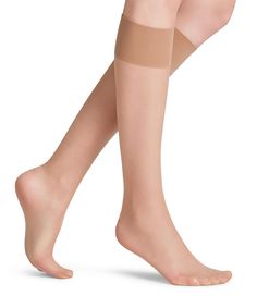 These elegant, sheer, fine knee-high socks with an even knit structure ensure a silky feel on the skin. The comfortable, sensitive cuffs and toes with the finest soft seams guarantee the highest level of comfort. Fitted Nylon Elegant Socks, Elegant Stretch Mid-calf Legwear, Elegant Micro-elastic Knee-high Stockings, Soft Knee-high Stockings, Elegant Sheer Knee-high Stockings, Beige Stretch Knee-high Stockings, Elegant Beige Micro-elastic Hosiery, Elegant Sheer Beige Stockings, Elegant Knee-high Stockings For Spring