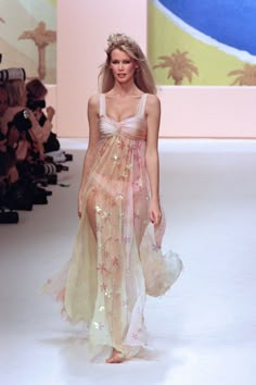 Chanel Spring 1995, Modern Vintage Fashion, Chanel Spring, Runway Dresses, Brigitte Bardot