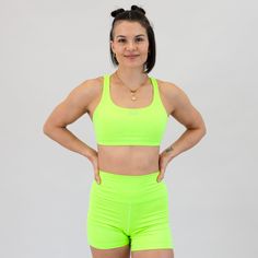 Mmmm, that Isla breeze. Isla’s flattering scoop neck is breathable yet secure, and the straps keep you cool & supported. Don’t let the pretty shape fool you - Isla will reliably weather your toughest workouts. Heather Neon Green is the epitome of brightness! We all know that vibrant highlighter shades are the perfect push to get you moving and into your workout routine. Let the electrifying energy of Heather Neon Green help you crush your fitness goals. Medium coverage Suggested for cups A-DD 1"