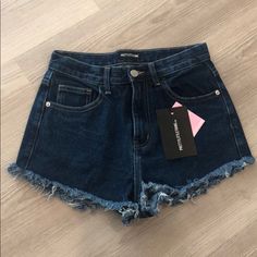 Frayed Hem Bum Rip Us Size 2 Trendy Dark Wash Short Jeans, Trendy Dark Wash Jean Shorts, Trendy Dark Wash Bottoms For Day Out, Bum Shorts, Dark Denim Shorts, Princess Dress Kids, Dark Denim, Princess Dress, Kids Dress