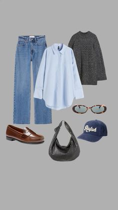 Ralph Lauren Style Outfits, Denim Loafers Outfit, Sling Back Mules Outfit, Bone Loafers Outfit, Deck Shoes Outfit Women, Chic Effortless Outfits, Taupe Color Combinations Outfit, Casual Presentation Outfit, Martha Stewart Outfits