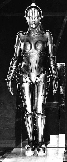 Maria from Fritz Lang's 1927 Metropolis Film Mystic Woman, Robot Suit, Fantasy Stuff, Movie Moments, A Robot