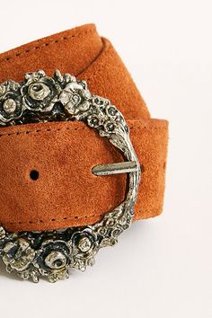 Tie it all together with this stunning suede belt featured in a classic style with a gorgeous floral etched buckle. * Round buckle * Adjustable fit | Sabine Suede Belt by FP Collection at Free People in Brown, Size: M/L Belt Buckles Womens, Medieval Cowboy, Belts Aesthetic, Medallion Belt, Antique Belt Buckle, Grape Soda, Chocolate Gold, Metal Smithing, Sunglass Chain