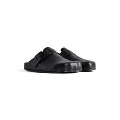 Men's Sunday Mule in Black | Balenciaga US Balenciaga Sandals, Leather Slippers For Men, Black Balenciaga, Balenciaga Logo, Ankle Strap Flats, Balenciaga Mens, Balenciaga Shoes, Black Leather Sandals, Mens Black Leather