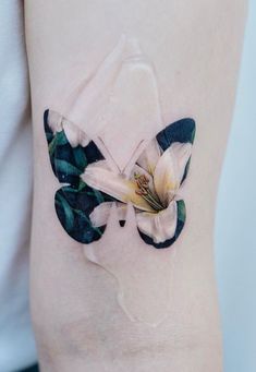 95 Tattoo, Lily Tattoo Meaning, Lily Tattoos, Butterfly Tattoos Images, Full Hand Tattoo, Lily Flower Tattoos, Saved Tattoo, Upper Arm Tattoos