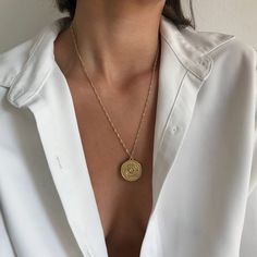 "Everyday stunning gold coin necklace on a twisted gold chain. Goes perfect in layers with other necklaces. MATERIAL: 14k gold plated Nickel free MEASURES: Pendant size- 24mm X 28mm Chain size- Width 2mm , Length- 50cm (20\") SHIPPING: Please allow 1-3 business days for your order to be processed and shipped. Gift: All orders are shipped in our customize box, gift ready. Let me know if you have any questions and I will promptly respond" Gold Coin Pendant, Gold Necklace Dainty, Gold Medallion Necklace, Disk Necklace, Gold Initial Pendant, Pendant Minimalist, Alphabet Necklace, Gold Coin Necklace, Gold Medallion