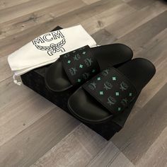 Mcm Mens Black/Green Monogram Logo Rubber Slide Slipper Sz Us 9 Eu 42 New In Box. Mcm Shoes, Rapper Style, Men Slides, S Monogram, Anime Pics, Monogram Prints, Monogram Logo, Black Rubber, Slide Slipper