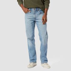 Men’s Relaxed Jeans, Levi 501 Jeans Outfit Men Streetwear, Mens Relaxed Fit Jeans, Men’s Levi Jeans, Western Couples, Male Jeans, Male Type, Mens Levis, Couples Outfit