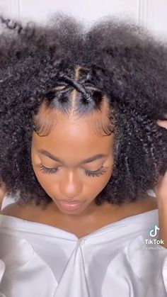 Natural Christmas Hairstyles For Black Women, Elegant Natural Hairstyles Black Simple, Half Up Half Down Hair Black Women Natural 4c, Half Up Half Down Natural Curly Hair 4c, Shoulder Length Natural Hairstyles For Black Women, Twist Out Styles Natural Hair, 4b Hairstyles Medium, Hair Styles For Short Hair Black Women, Puff Hairstyles Black Women