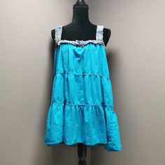 "Upcycled women's flowy turquoise tank with denim detail. Under the arms measures 36\", bust measures 40\" and length is 33\" from shoulder to hem" Denim Patchwork Dress, Womens Blouses, Upcycled Denim, Denim Patchwork, Patchwork Dress, Denim Details, Flowy Tank, Beautiful Eyes, Xl Dress