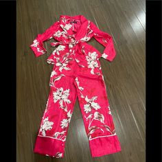 Zara Satin Floral Print Pants Suit Zara Kimono, Tan Trousers, Satin Joggers, Floral Print Pants, Velvet Trousers, Satin Pants, Belted Pants, Flowy Pants, Pants Suit